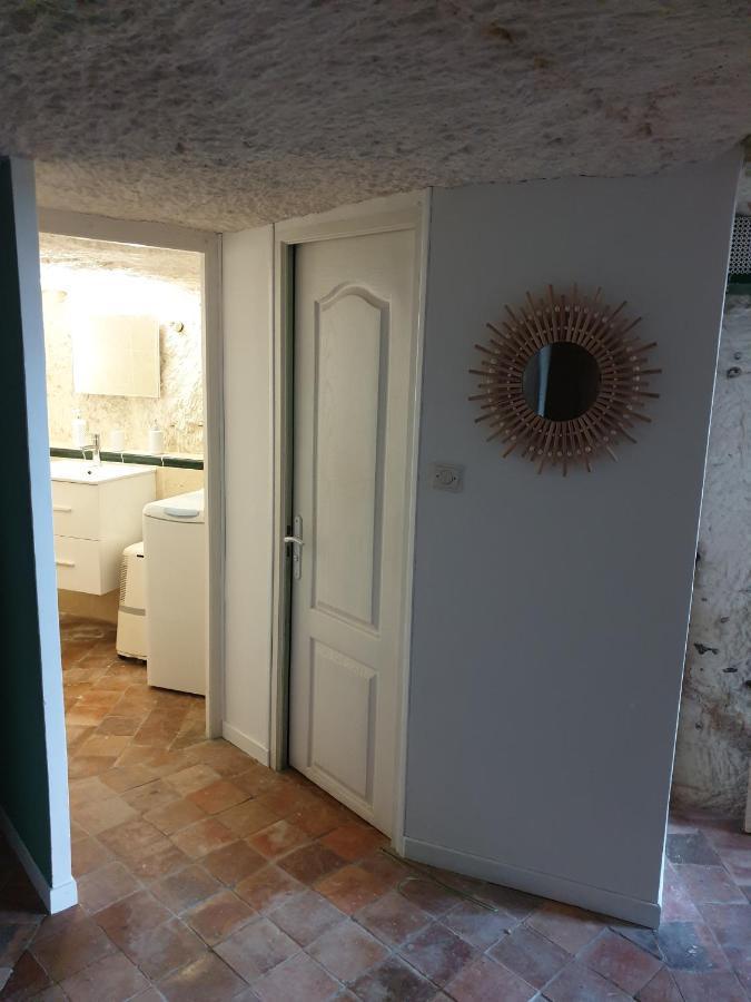 Gite Troglodyte Les Iris Villiers-sur-Loir 外观 照片