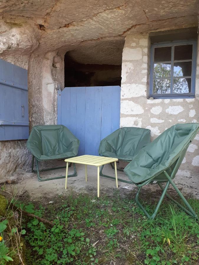 Gite Troglodyte Les Iris Villiers-sur-Loir 外观 照片